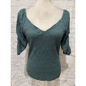 Willow-Root teal lace V-neck top with elbow-length sleeves NWT Medium